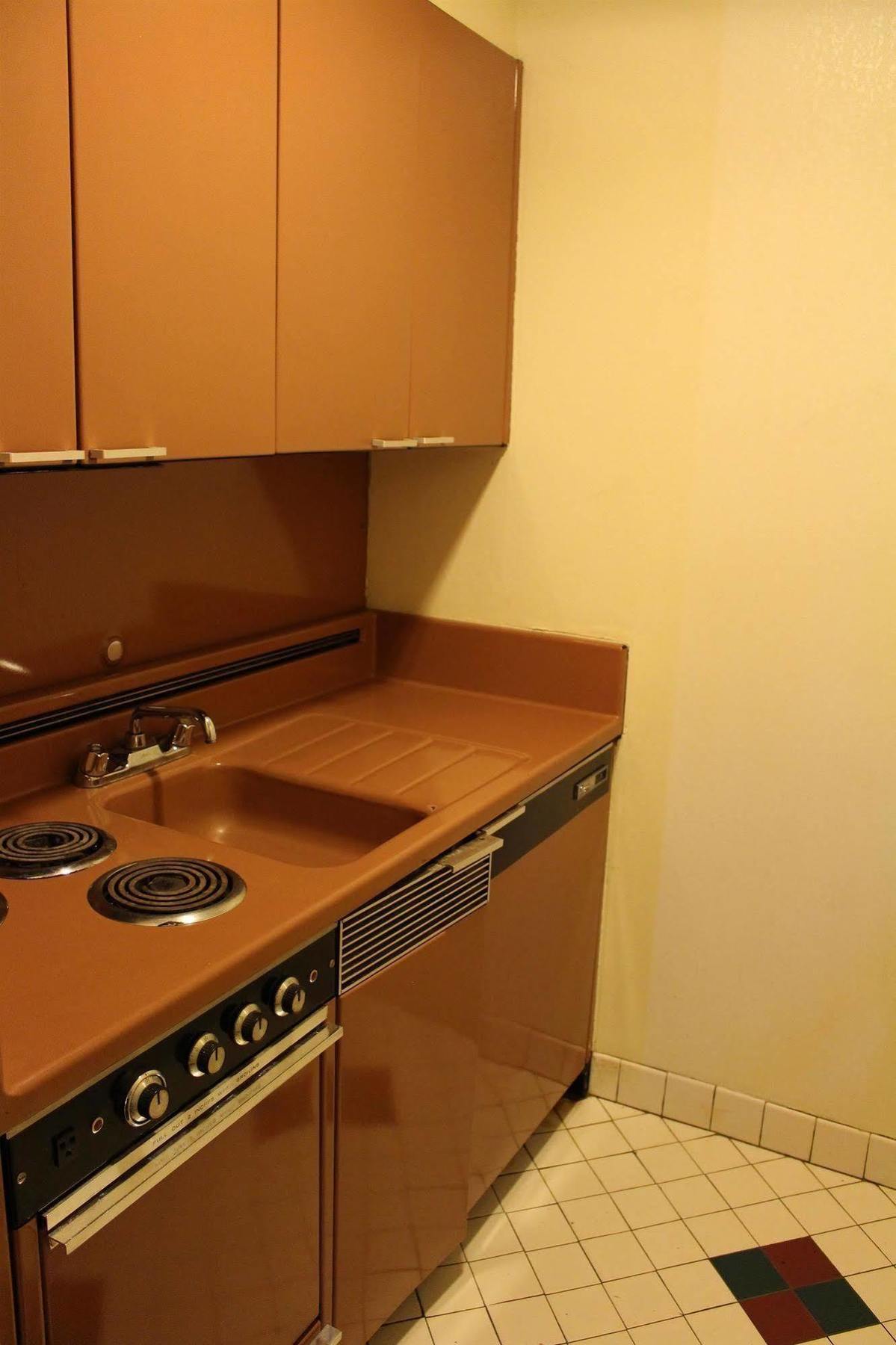 Lake View Inn & Suites Killen Bagian luar foto