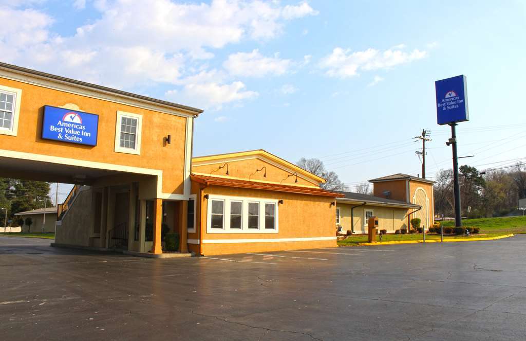 Lake View Inn & Suites Killen Bagian luar foto